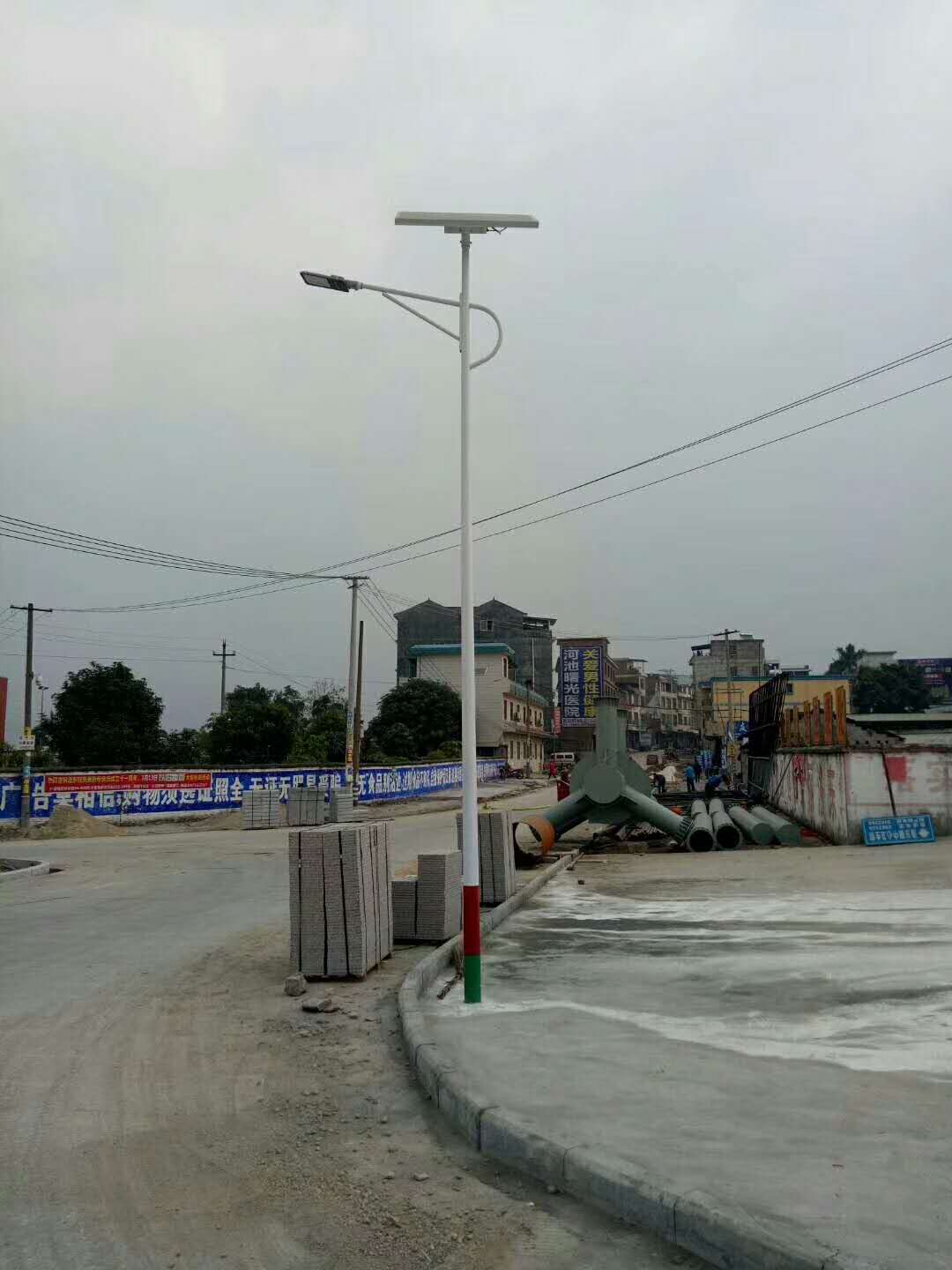 【華可案例】廣西桂平240套農村太陽能路燈安裝完畢！